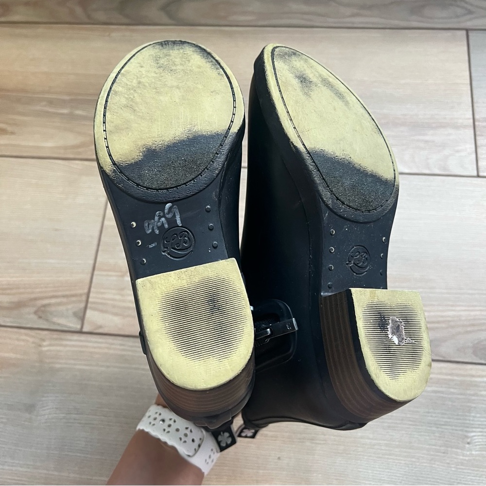 Lucky Brand Bunita Black Rainboots - Picture 11 of 11